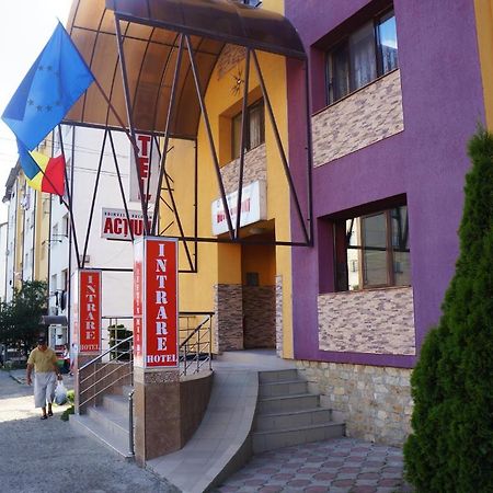 Hotel Orizont Suceava Buitenkant foto