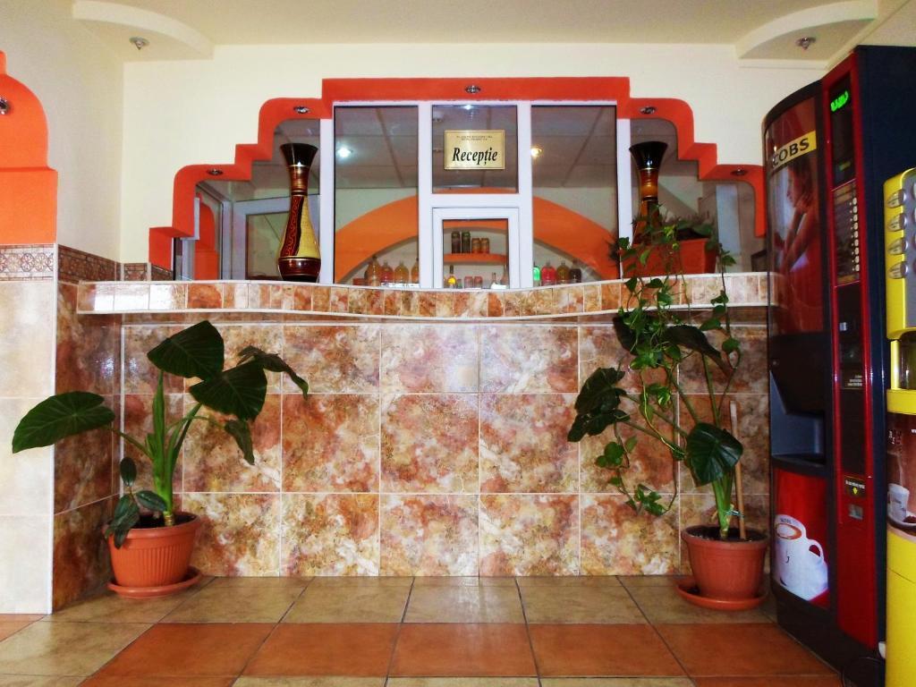 Hotel Orizont Suceava Buitenkant foto